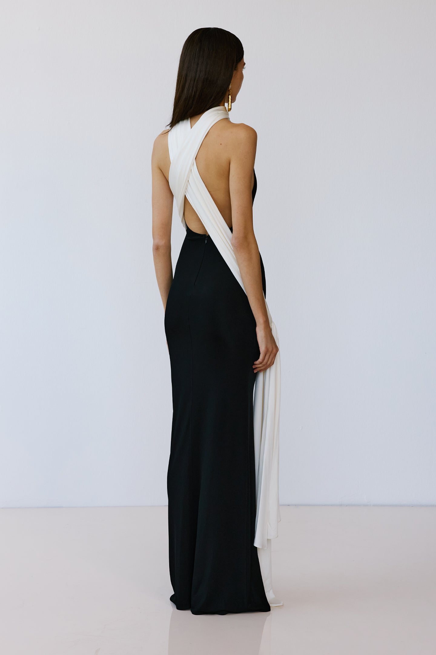 the new arrivals ilkyaz ozel leia jersey maxi dress Leia draped two-tone jersey gown - black