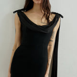 MORTICIA IN CHEZ CASTEL