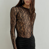 VIVIENNE IN MIDNIGHT SKY
