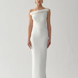 FUJI MAXI BOW DRESS IN PALAIS DE TOKYO