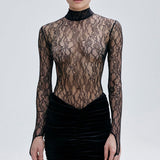 SUANNI IN MIDNIGHT SKY