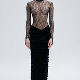 SUANNI IN MIDNIGHT SKY